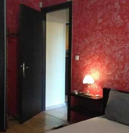 Takis House Apartment *