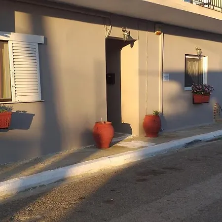 Apartament Takis House